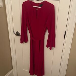 Sexy Lauren Ralph Lauren Red Flowy Sleeve Dress, size 10